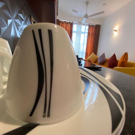 Aurelia Inn 캔디 외부 사진