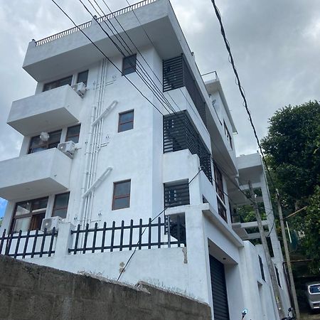 Aurelia Inn 캔디 외부 사진