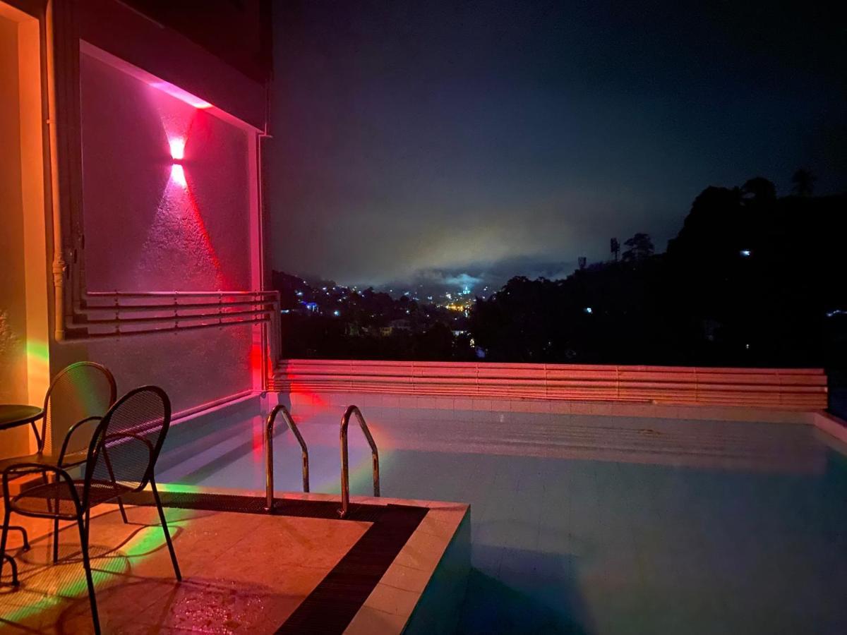 Aurelia Inn 캔디 외부 사진